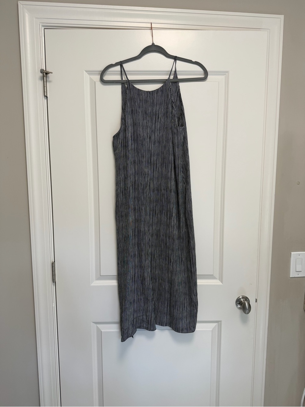 Theory Sleeveless Midi Dress in Heathered Gray